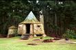 http://img2.xooimage.com/files/1/a/e/cabane-de-hagrid-632d8b.jpg